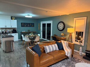 Smart TV, fireplace, table football, ping pong