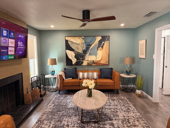 Smart TV, fireplace, table football, ping pong