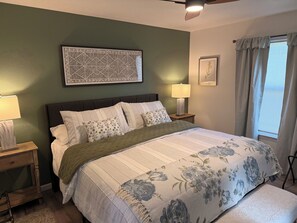 3 bedrooms, iron/ironing board, free WiFi, bed sheets