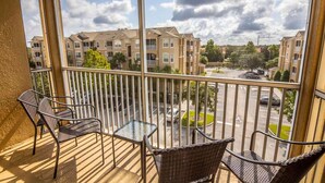 Apartment, Mehrere Betten (Karen's Windsor Hill's Resort Condo) | Balkon