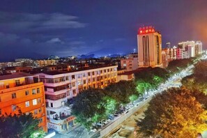 Exterior - Haitao Hotel (Zhaoqing Seven Star Rock Archway Scenic Spot) (Zhaoqing)