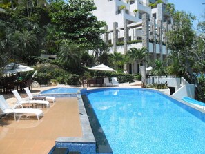 Outdoor pool, a heated pool