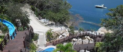 Piscine extérieure, piscine chauffée