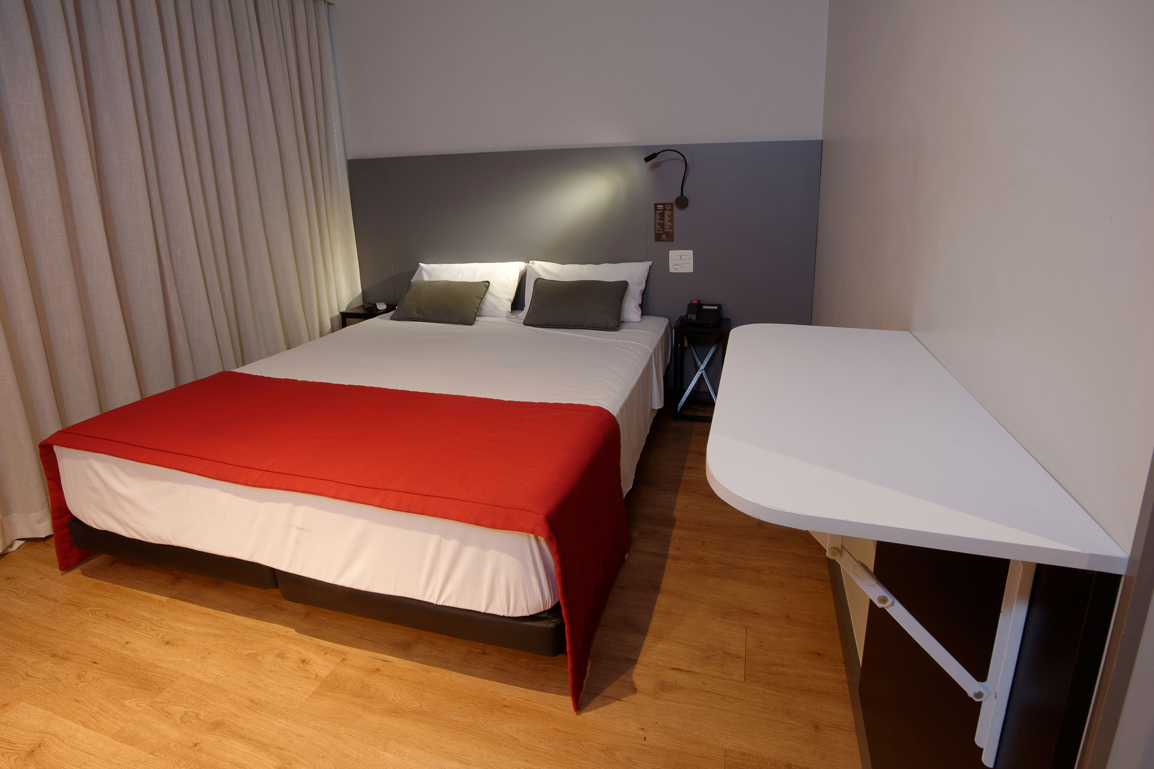 standard room adaptado | 1 bedroom, minibar, in-room safe, individually decorated