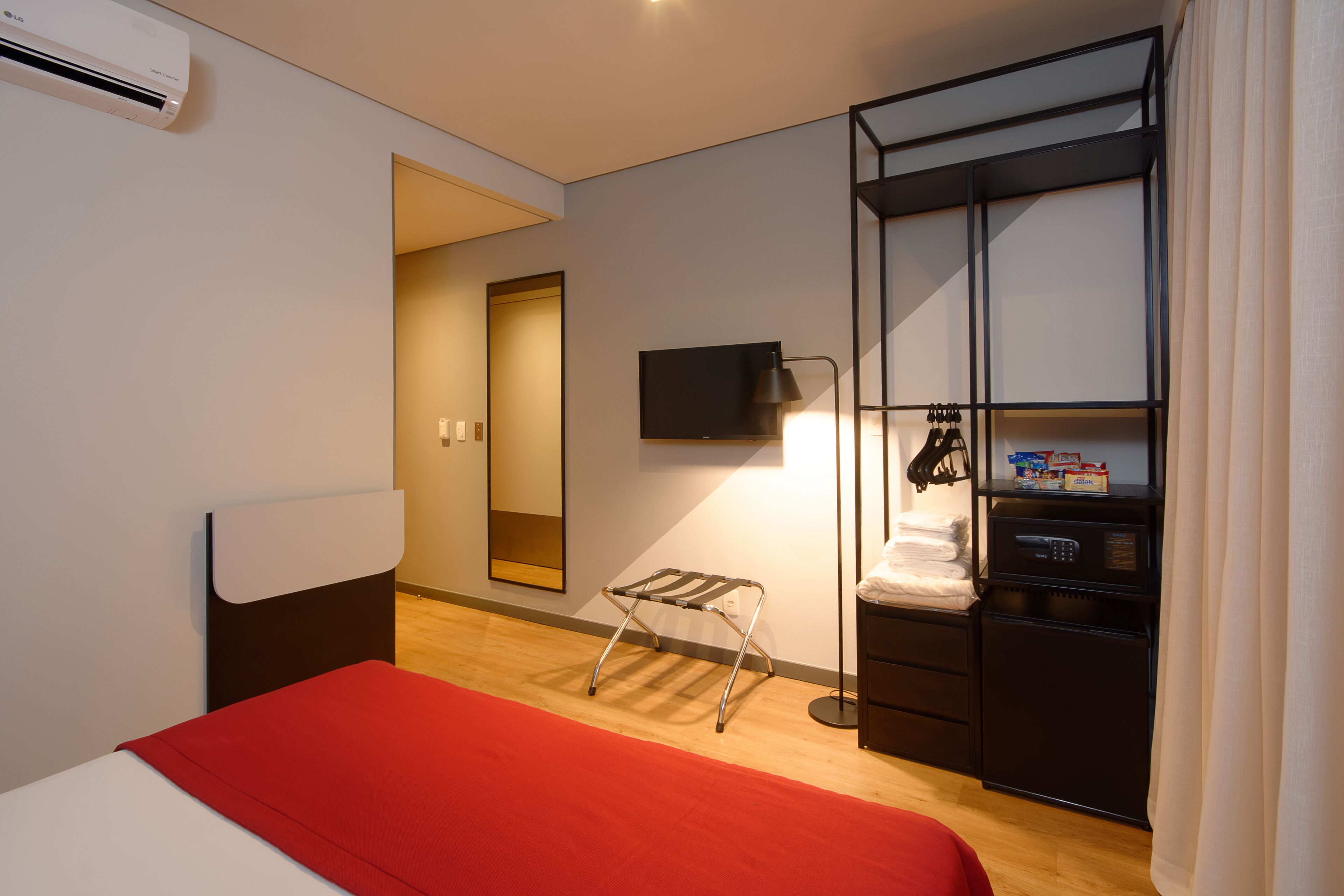 Standard Room Adaptado | 迷你吧、客房内保险箱、特色装修、特色家居