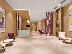Lobby - Lavande Hotel(Guangzhou Baiyun Airport Shuguang Road) (Guangzhou)