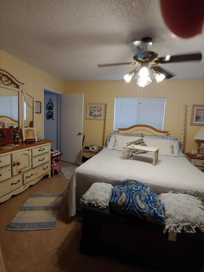 2 habitaciones, escritorio, wifi y ropa de cama 