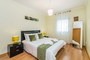 1 quarto, ferros/tábuas de passar roupa, Wi-Fi de cortesia