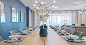 Dining - Frozen, Moana & Star Wars-Themed Rooms Await (Davenport)