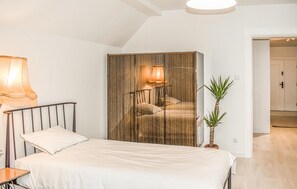 3 عدّة غرف نوم وواي فاي مجانًا