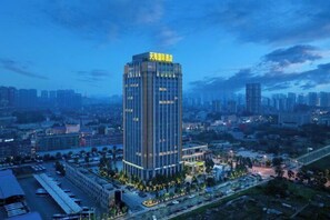 Exterior - Tianhai International Hotel (Changsha Gaoxin District Meixi Lake park) (Changsha)