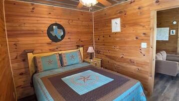 2 bedrooms, iron/ironing board, bed sheets