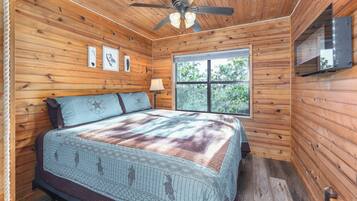 1 bedroom, iron/ironing board, bed sheets