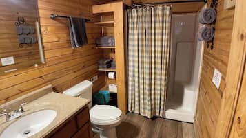 Regadera y amenidades de baño ecológicas