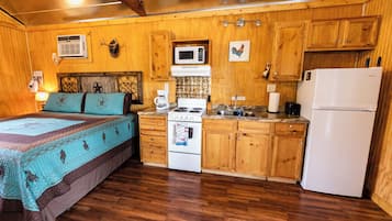 1 bedroom, iron/ironing board, bed sheets