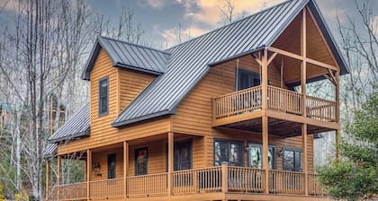 Firefly Cabin - Dog Paradise w/ Fully Fenced Yard