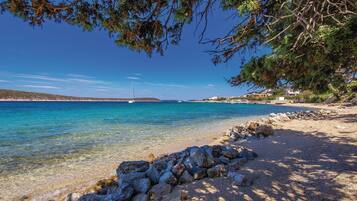 Playa en los alrededores
