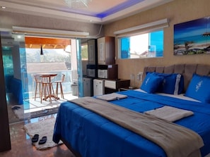 1 quarto, escrivaninha, Wi-Fi