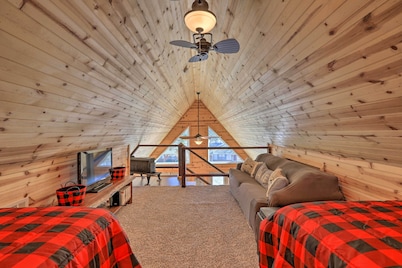Sparta Lake Home w/ Deck & Boating Access!