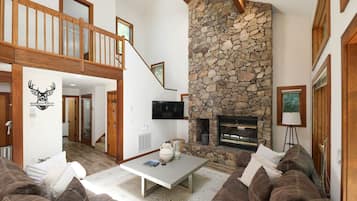 Smart-TV, peis, videospill og bøker