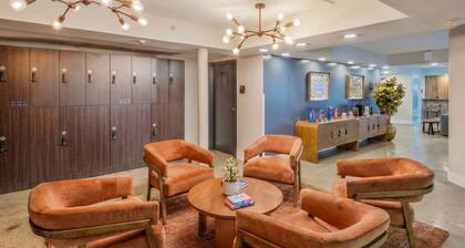 Global Luxury Suites at Georgetown