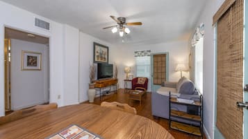 The Garden, Pet Friendly | Living area