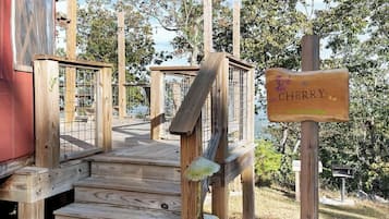 Overnatningsstedets område