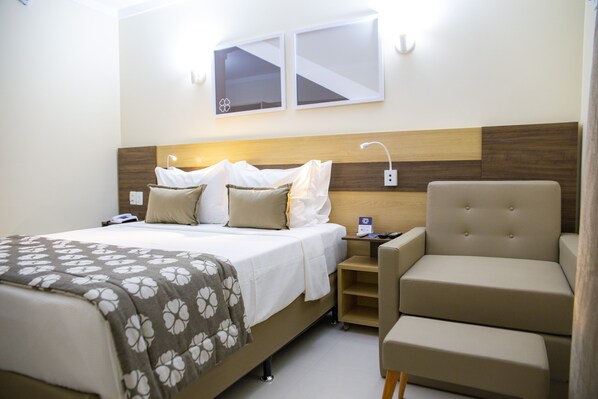 In-room safe, iron/ironing board, free WiFi, bed sheets