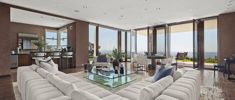 Smart TV, fireplace, offices