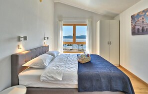 4 Schlafzimmer, Reisekinderbett, kostenloses WLAN, Bettwäsche