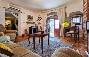 TV, DVD player, table tennis