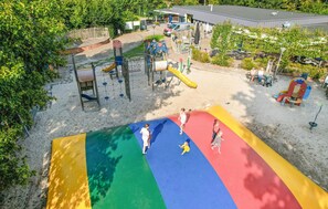 Children's area - Cozy home in Kropswolde with WiFi (Kropswolde)