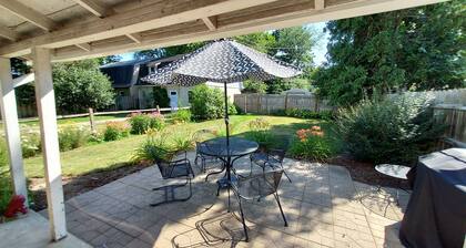 Experience small town living in a spacious duplex!