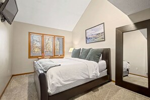 3 sovrum, strykjärn/strykbräda, resesäng och gratis wi-fi