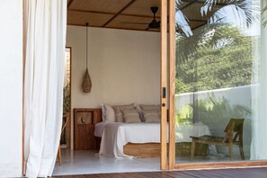 Deluxe Villa | 3 bedrooms, in-room safe, individually decorated, desk
