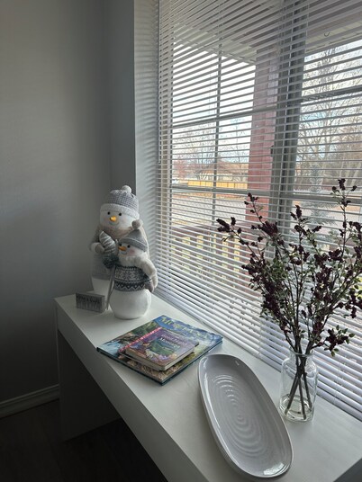 Townhouse on Strand...Centrally located with all new furnishings and Central AC