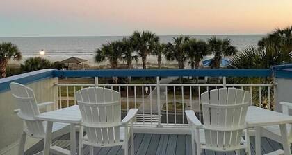 Romantic Beach Condo - spectacular ocean views