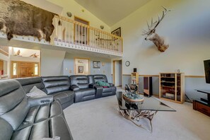 TV, fireplace, DVD player, table football - Remote WY Ranch w/ 170 Acres & Views Galore! (Glenrock)