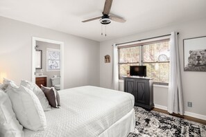 2 slaapkamers, een bureau, wifi, beddengoed