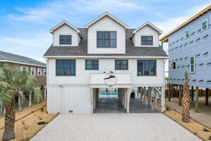 Exterior - "Porpoise Point" - Oceanfront Home, 5 Bedrooms / 5 Bathrooms, w/ PRIVATE POOL (Holden Beach)