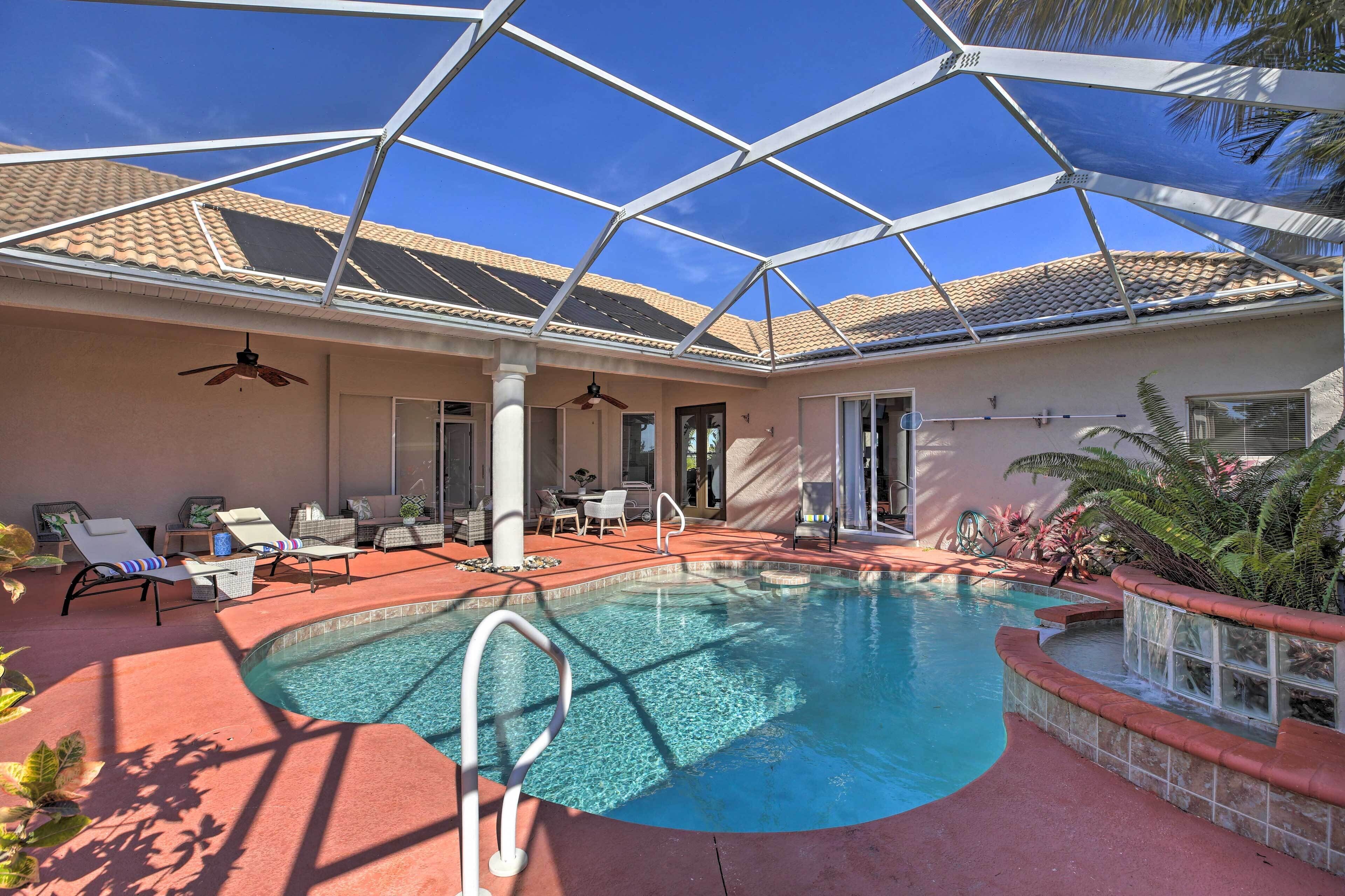Lakefront Cape Coral Escape w/ Spacious Layout!