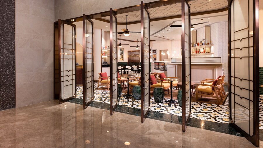 LINE FRIENDS PRESENTS CASA DE AMIGO