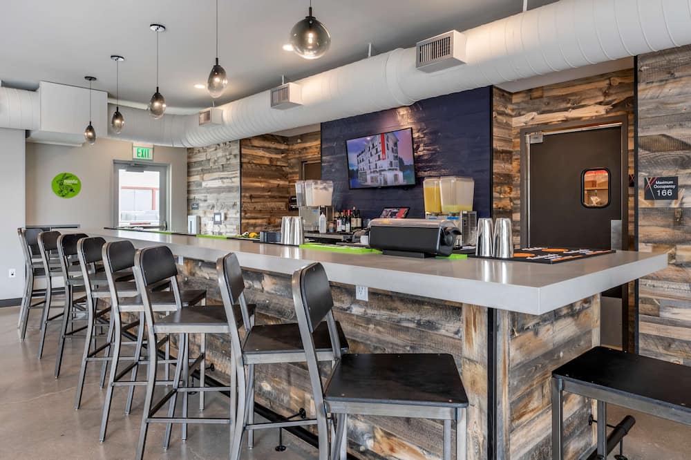 Vīb Hotel by Best Western Denver RiNo
