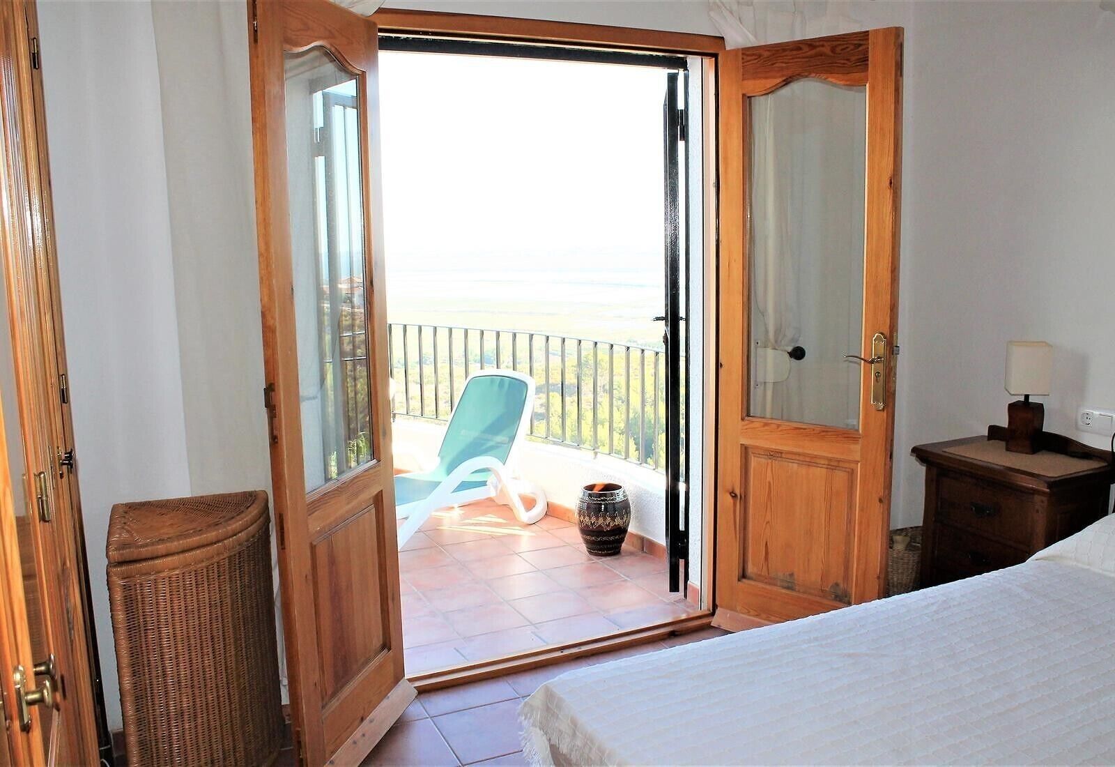 3 chambres, fer et planche à repasser, Wi-Fi gratuit, draps fournis