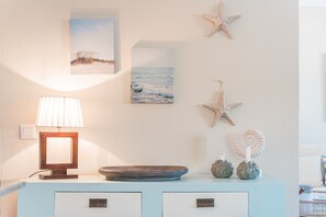 Interior - Holiday Home 'Casa Son Moja' with Private Terrace, Wi-Fi and Air Conditioning (Santanyi)