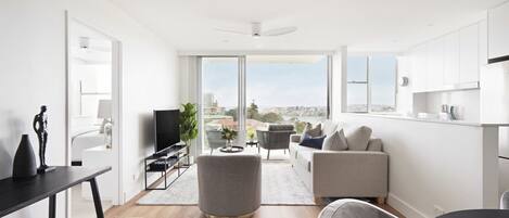 TV connectée, chaîne hi-fi