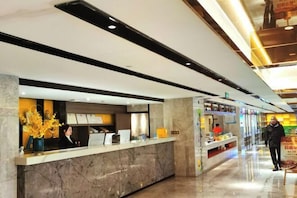Lobby - Maple, Longyan, Wanda Plaza (Longyan)