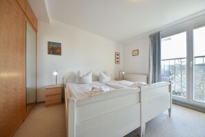 1 Schlafzimmer, Reisekinderbett, kostenloses WLAN, Bettwäsche