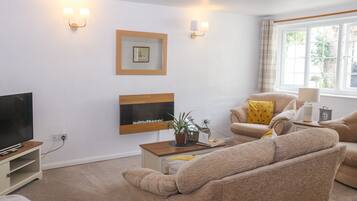 Cottage | Living area