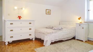 Family Villa, 4 Bedrooms, 2 Bathrooms (Villa Cujez with Pool & Sauna) | 4 bedrooms